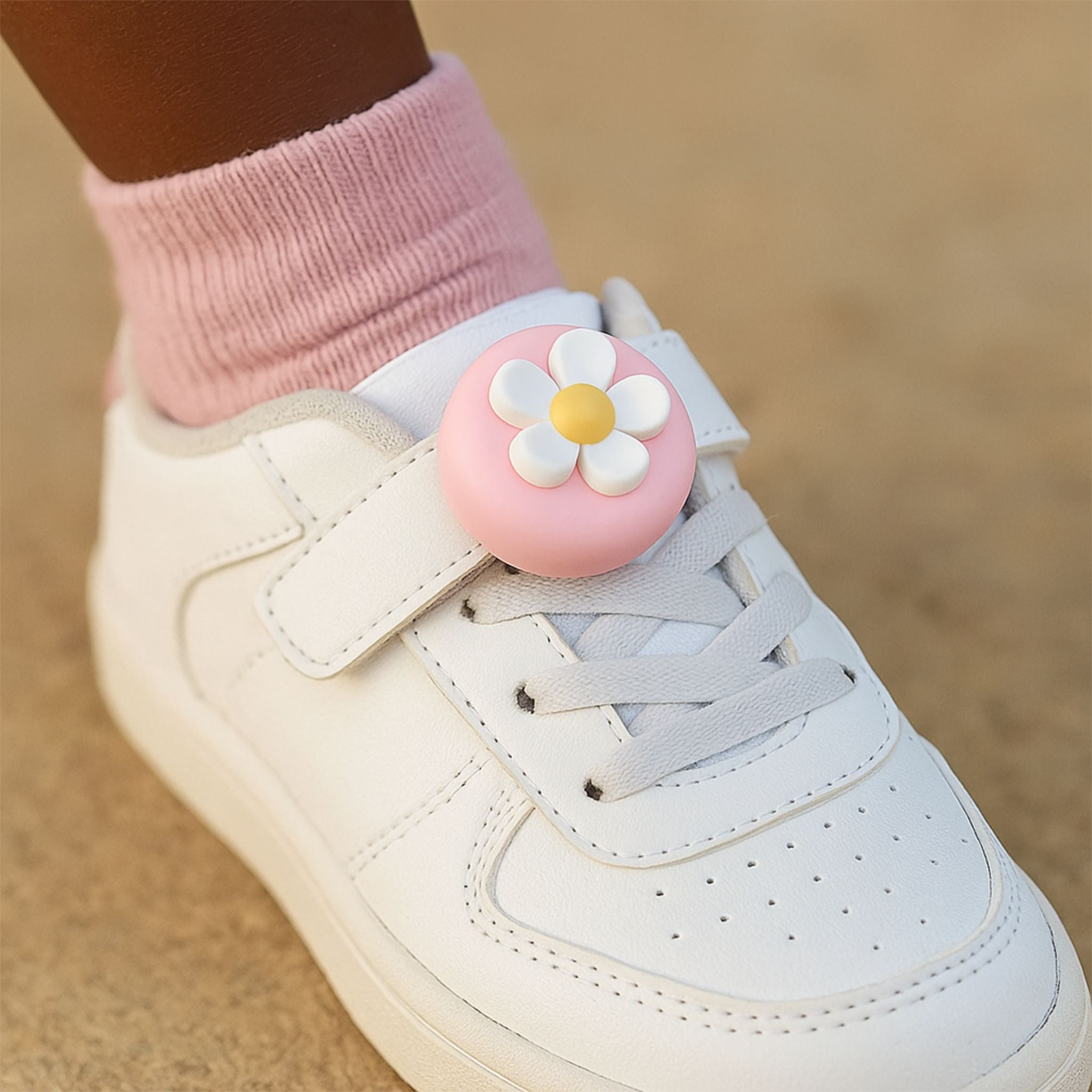 air tags in shoes